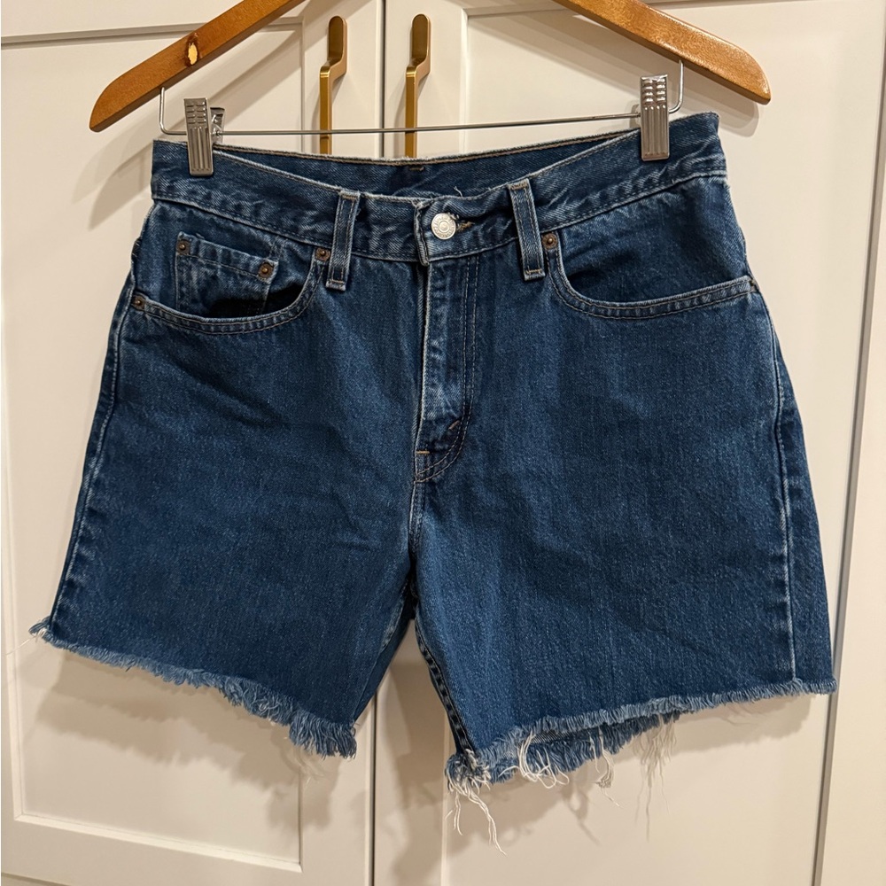 Vintage Levi’s cutoff denim shorts 32 waist (maybe size 8?)